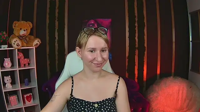 Nancy chagy online show from July 28, 12:48 pm