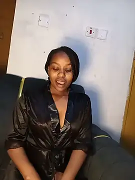 midnightmuse254 online show from July 25, 7:10 pm