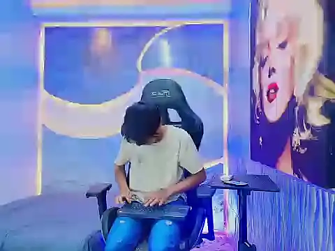 Benjamin Alam online show from July 27, 12:35 pm