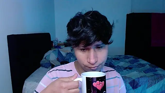 camiFOX 69 online show from July 30, 6:03 am