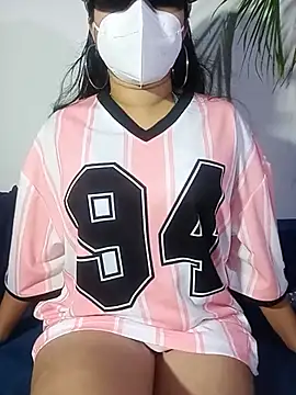 Lushee20 online show from July 30, 4:30 pm