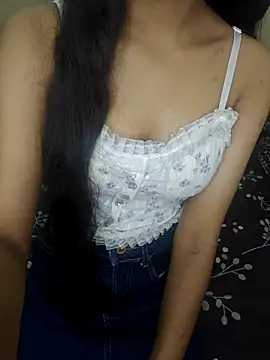 MISS-JIYA- online show from July 29, 8:47 am