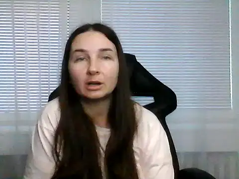 Kirahugme online show from July 25, 2:13 pm