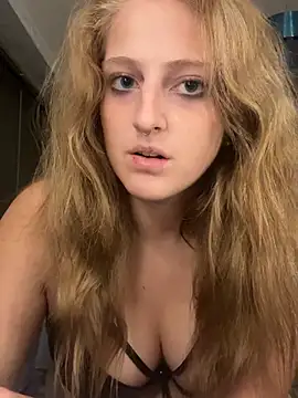 Lucianamol online show from July 27, 9:56 pm