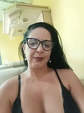 mommy safira online show from July 29, 3:45 pm