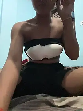 Cute girl priya01 online show from July 27, 3:31 pm