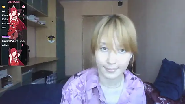 lizamillss online show from July 30, 2:07 pm