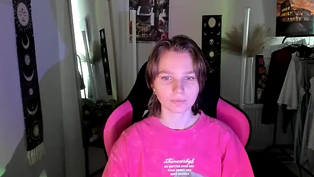 VivienneNoirr online show from July 31, 8:04 am
