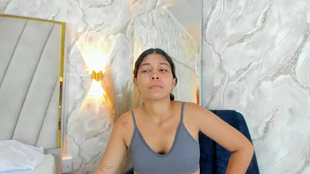 sofi-leon online show from July 29, 5:24 pm