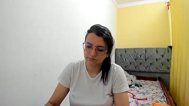 Snapshot of MARILYN_GARCIA chatting on September 27, 10:50 pm MARILYN GARCIA online show from September 27, 10:50 pm