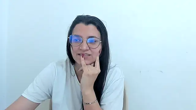 Snapshot of MARILYN_GARCIA chatting on September 11, 4:07 pm MARILYN GARCIA online show from September 11, 4:07 pm