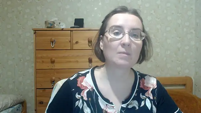 Smart Rose online show from March 8, 2:04 am