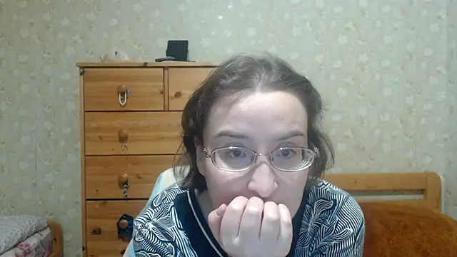 Smart Rose online show from February 18, 5:23 pm