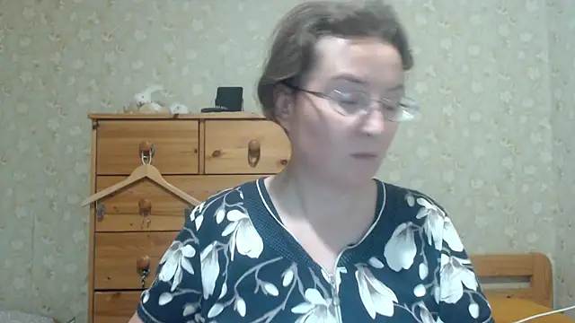 Smart Rose online show from May 28, 7:23 pm
