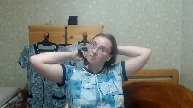 Smart Rose online show from December 23, 12:14 am