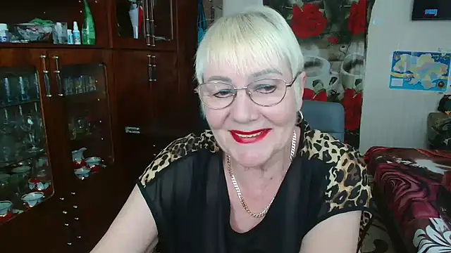 JenaCheim online show from April 13, 5:42 am