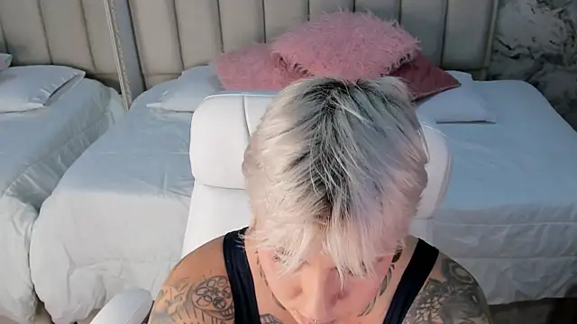 amy ink online show from October 13, 12:08 pm