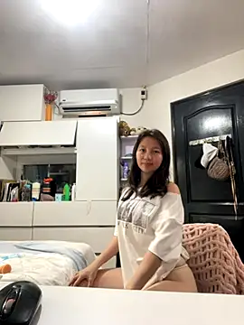 asianmystery203 online show from October 24, 5:14 am