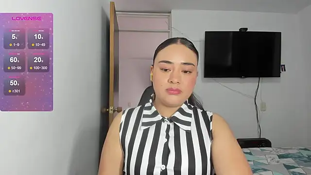 ReyleDoll online show from July 23, 7:33 pm