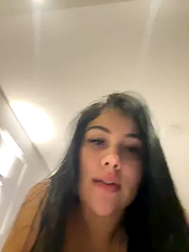 adrianalobo online show from October 11, 1:32 am