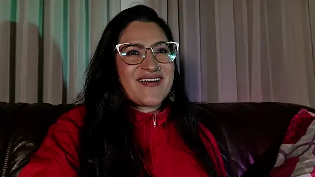 DeesseLuxure online show from June 20, 4:16 am