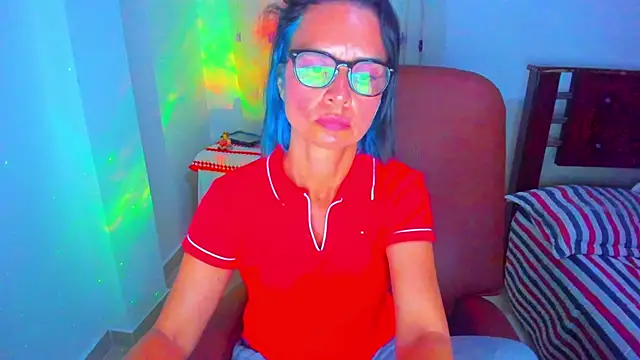 BrianaGarner online show from October 24, 8:10 am