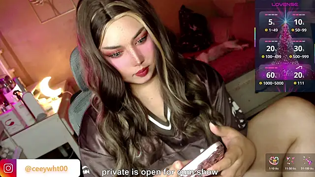 Alicia Rose69 online show from December 5, 3:06 am