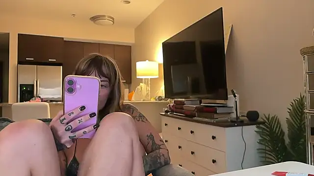 airgeadx online show from October 30, 7:37 pm