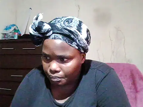 sexybigboobz online show from December 20, 3:38 pm