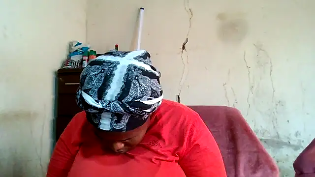 sexybigboobz online show from November 30, 7:56 am