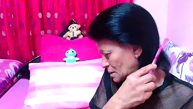 SLUTTYROXY online show from October 29, 6:54 pm