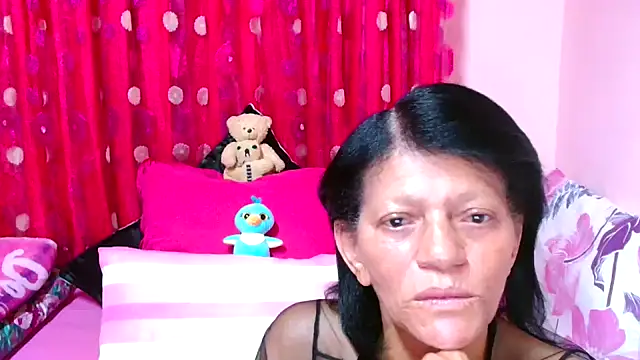 SLUTTYROXY online show from November 5, 5:51 pm