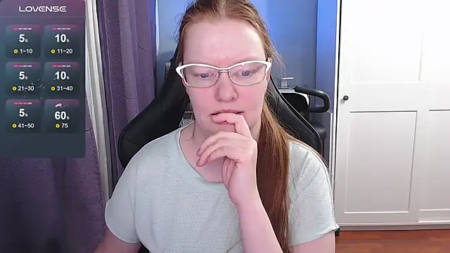 Lady Inari online show from September 25, 2:32 am