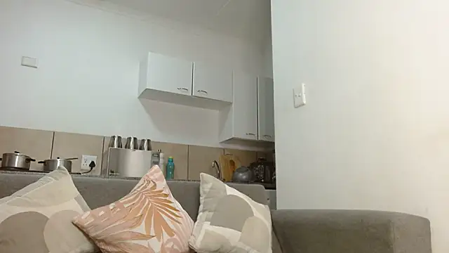 SoftRosee online show from October 15, 4:31 pm