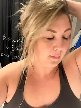 Anna Alexa online show from October 31, 7:29 pm