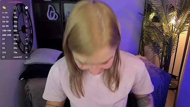 BellaDreamy online show from December 3, 9:11 am