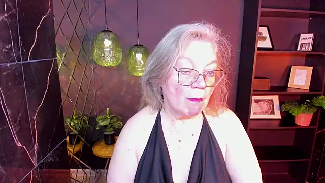 NataliMellow online show from May 28, 1:09 pm