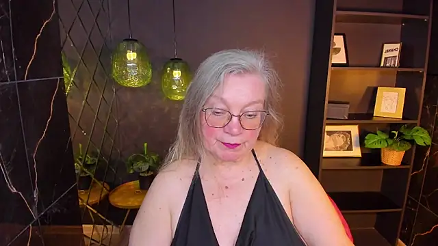 NataliMellow online show from May 8, 1:47 pm