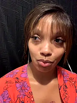 Snapshot of Rakiyahcharms chatting on October 14, 10:12 pm Rakiyahcharms online show from October 14, 10:12 pm