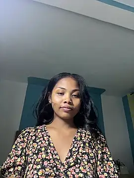 naya86 online show from July 9, 3:25 pm
