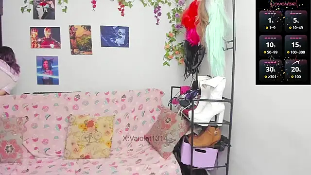 VaioletUwU online show from July 28, 5:49 am