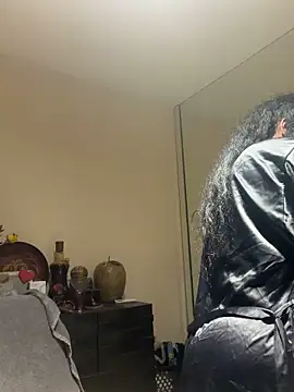 PichyPrettyPussy online show from May 19, 3:08 pm
