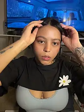 Naiara sex online show from July 25, 9:27 am