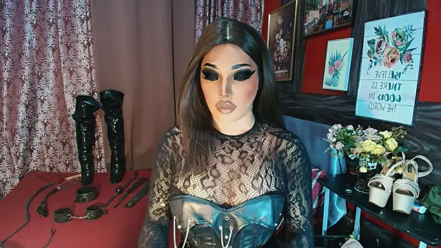 yummylollipop online show from April 6, 12:06 pm