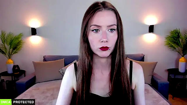 TheWoman   online show from July 16, 11:26 am