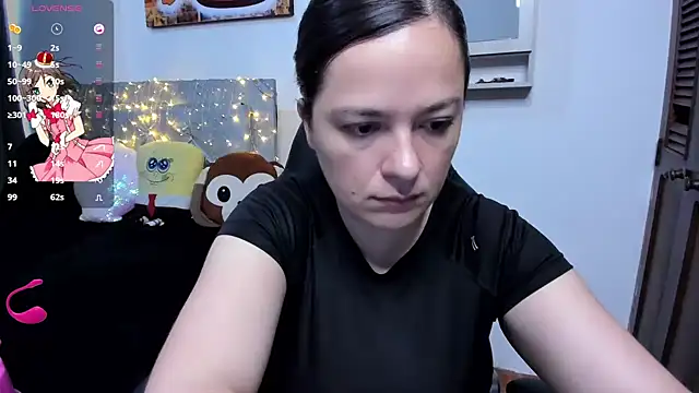 angelaagomez online show from November 3, 6:12 pm