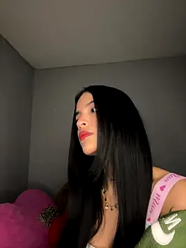 Sammy pink online show from January 5, 11:30 pm