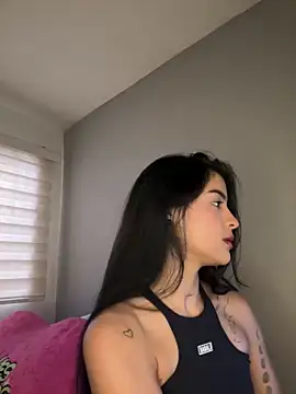 Sammy pink online show from April 19, 9:17 pm