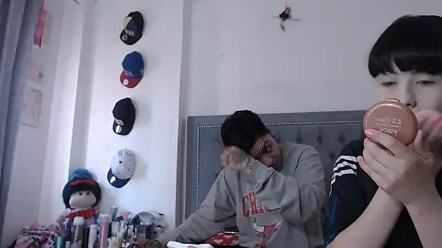 dulce maria x online show from October 9, 12:42 pm