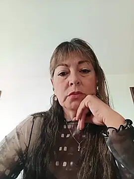 emma tour online show from May 30, 7:32 pm